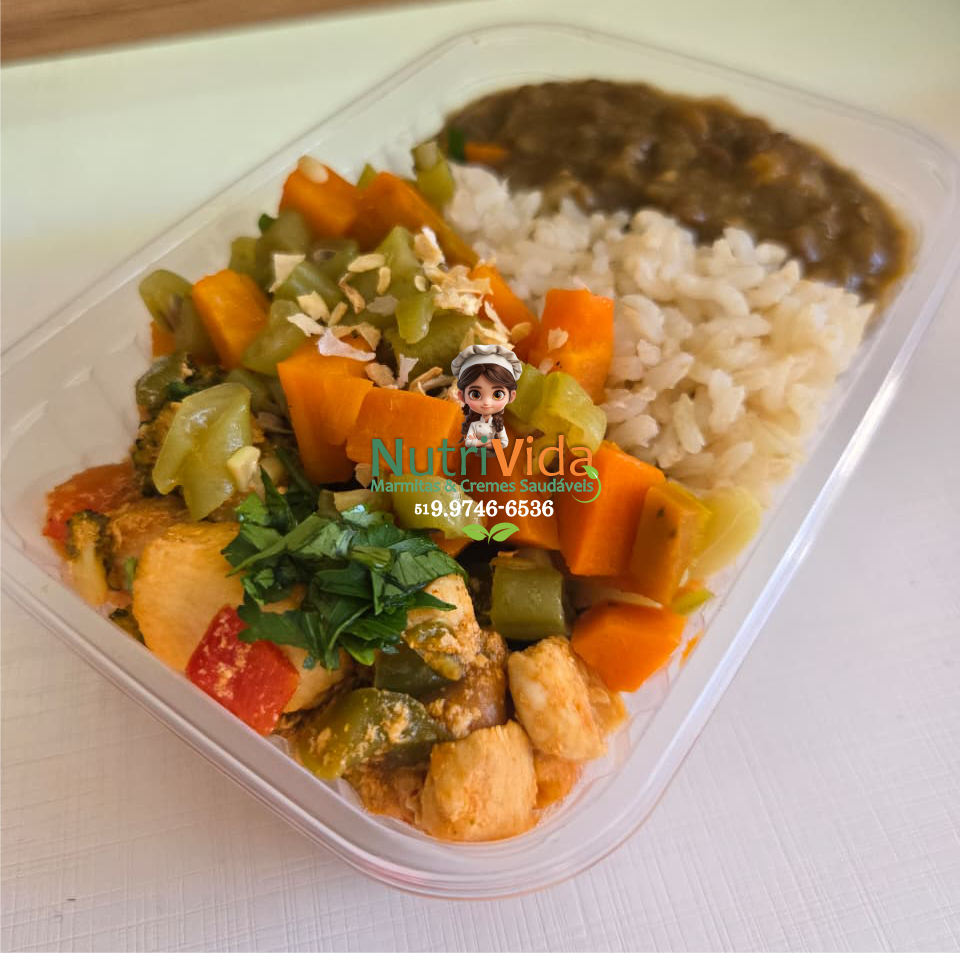 Marmita Frango em Xadrez